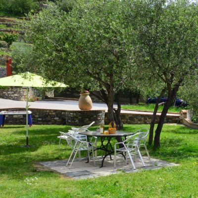 Freedom apartment: garden | Costadoro Holiday Home in Imperia
